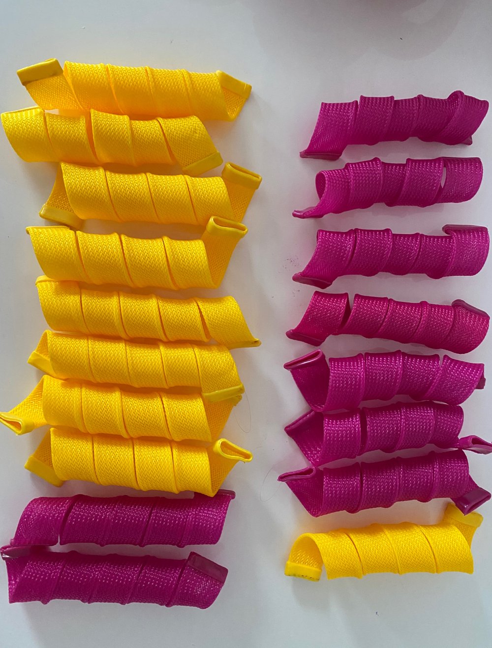 18 Stk. Magische Lockenwickler Walzen NEU!