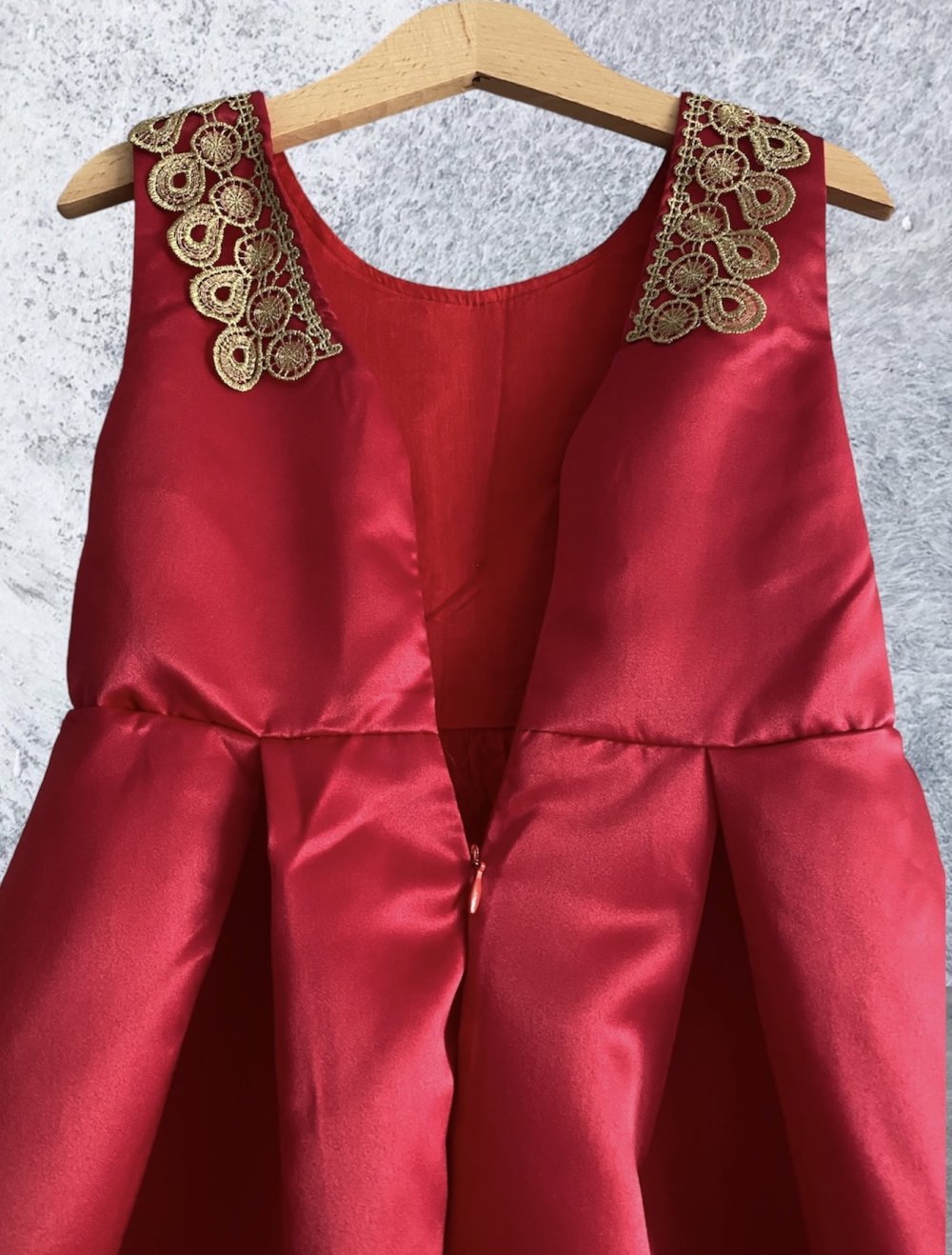 FOR HAPPY KIDS Mädchen Festliches Kleid Gr.110/116 Neu