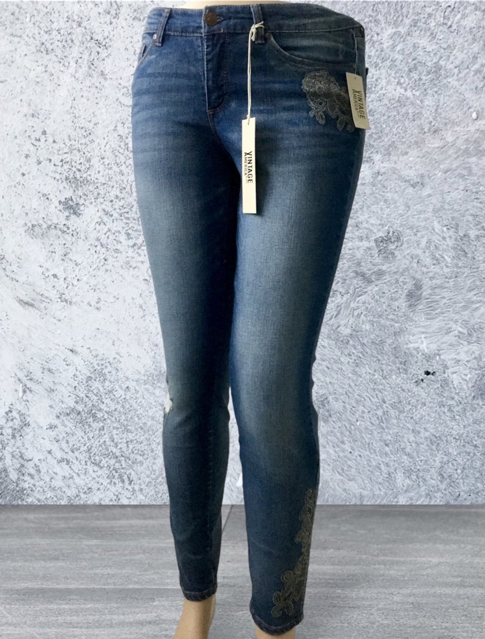 American Vintage Damen Ripped Skinny Jeans The Boho Skinny Gr.6R/28 (38 D) Neu mit Etikett.