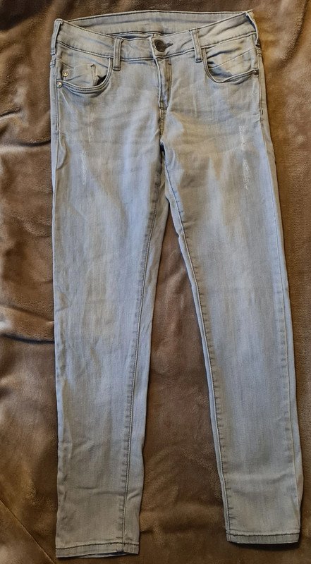 Graue (Stretch-)Jeans im used look von here + there