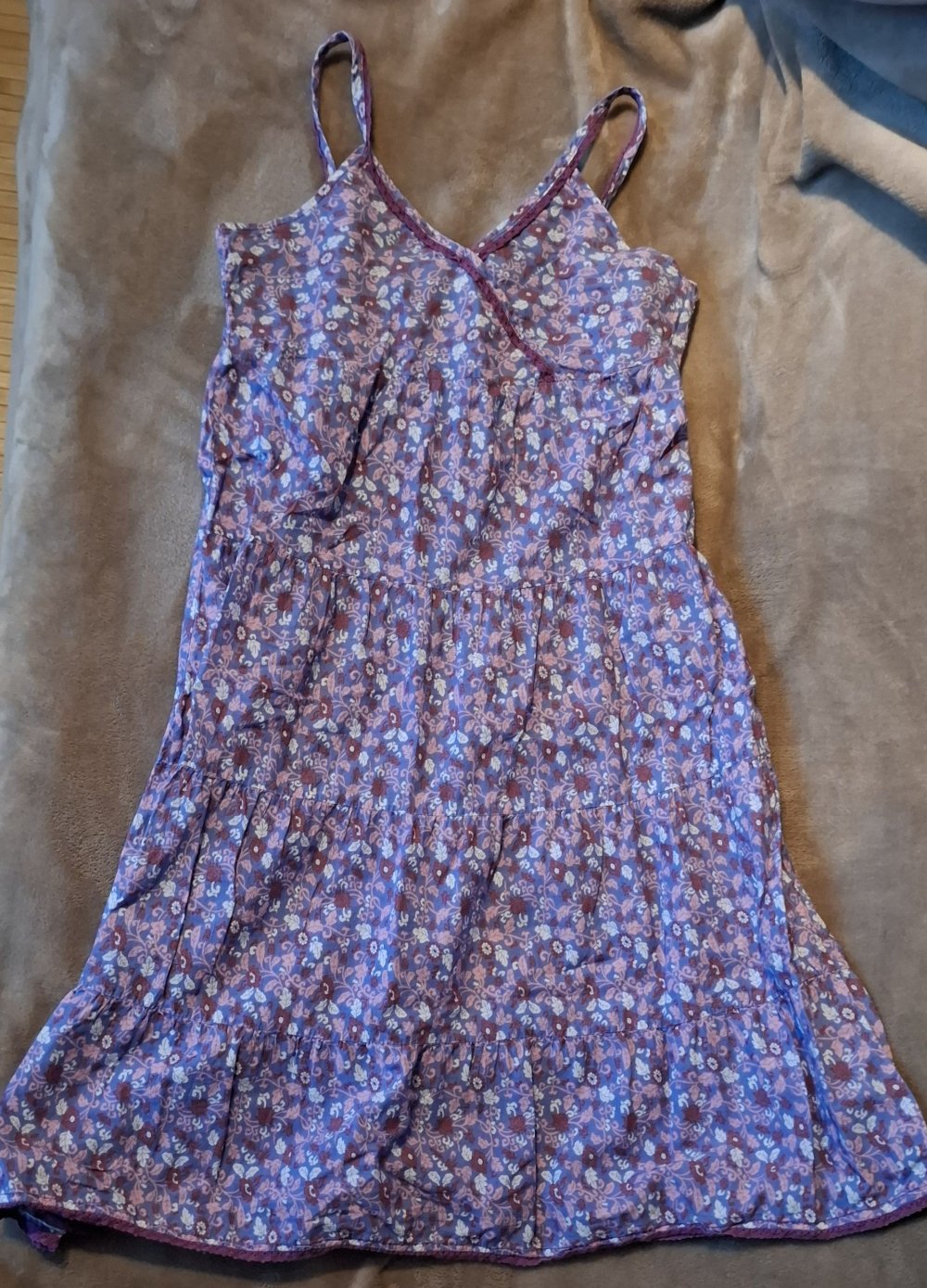 Lila gemustertes Kleid von Maas (Naturmode)