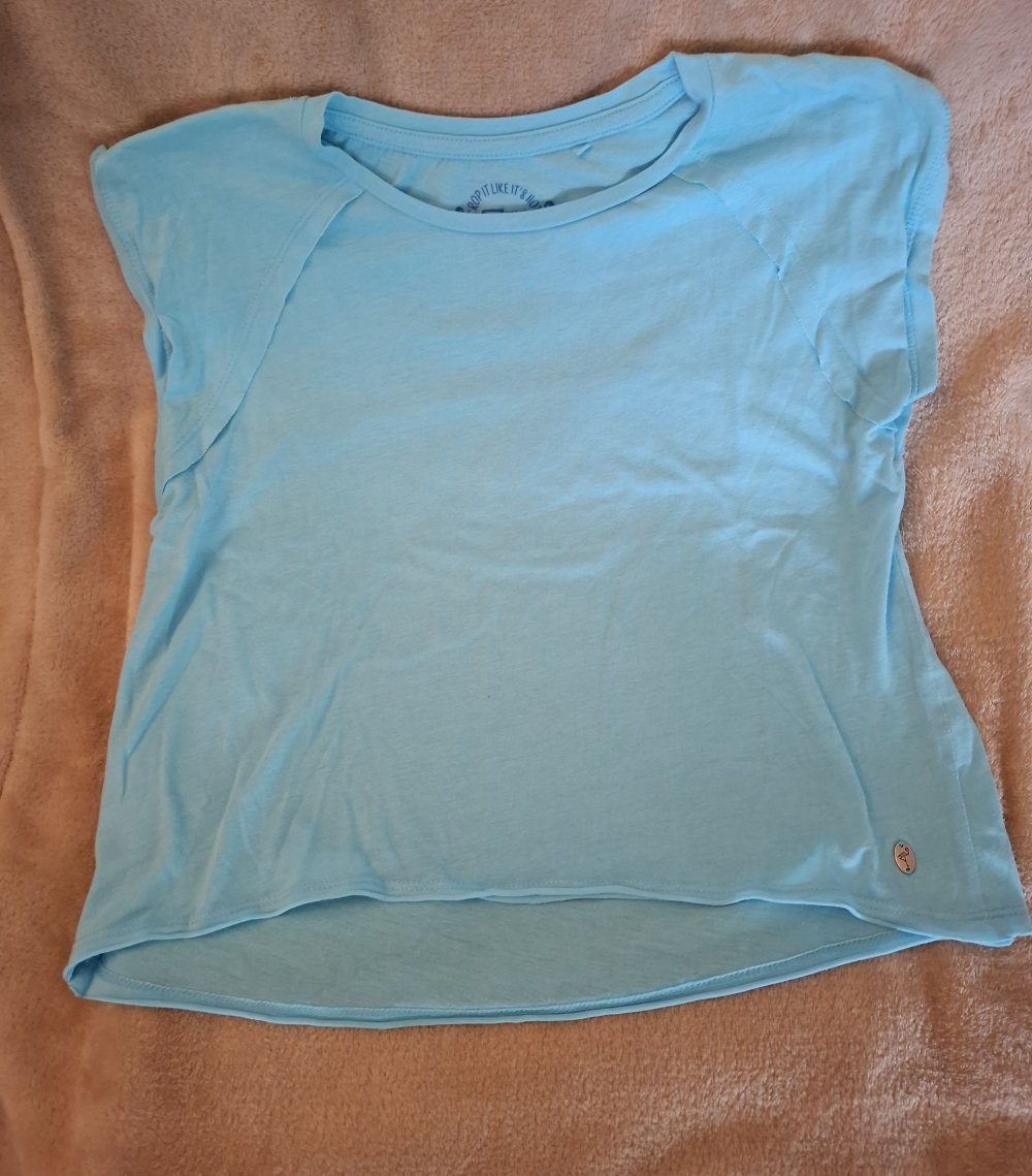 Türkisfarbenes T-Shirt von FB Sister in Größe S