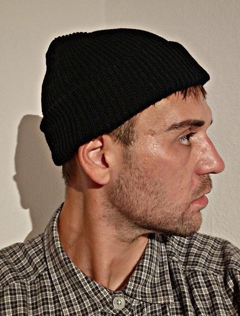 Schnittige Schwarze Beanie Herbst Winter Mütze Mittelkurz/hoch Unisex