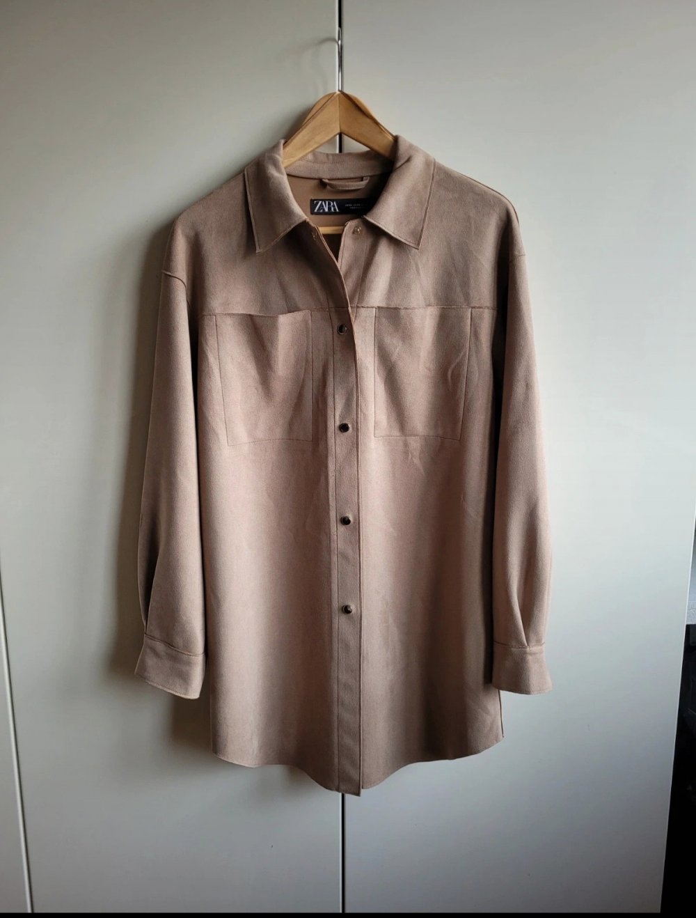 Zara Oversize Überhemd Wildlederimitat Hemd Bluse Hemdjacke beige Blogger Wildleder Imitat Velours Waschleder Overshirt Boho Oversized