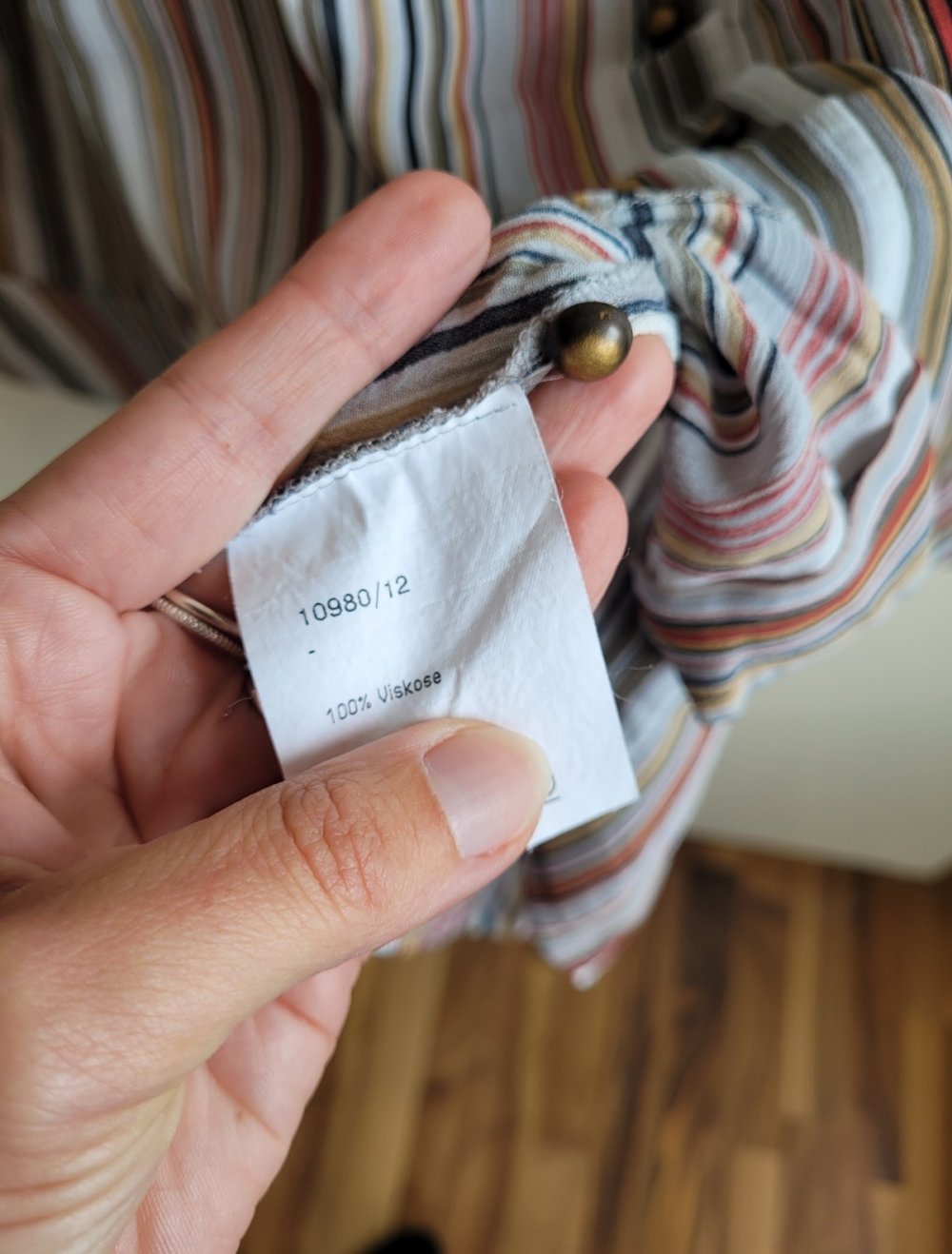 Karlsbader Vintage Bluse 100% Viskose gestreift Streifen bunt truevintage goldene Knöpfe real Vintage M 38