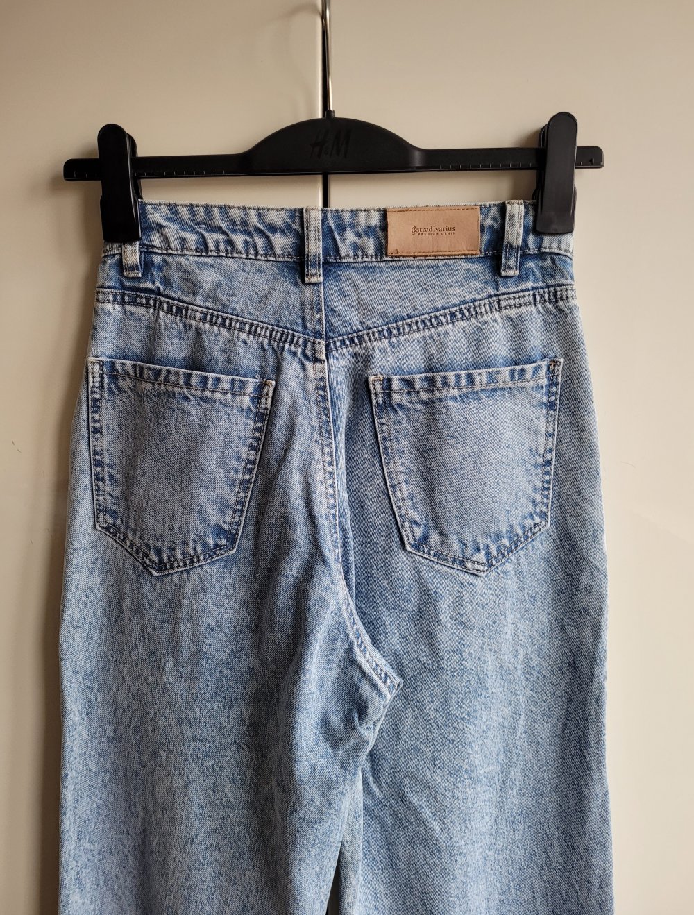 Stradivarius High Waist Slouchy Ballon Momjeans Acid Vintage Fit taper Mom Jeans Momfit Baumwolle Y2K tapered Bundfalte