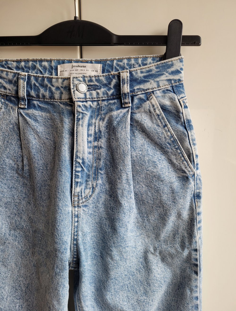 Stradivarius High Waist Slouchy Ballon Momjeans Acid Vintage Fit taper Mom Jeans Momfit Baumwolle Y2K tapered Bundfalte