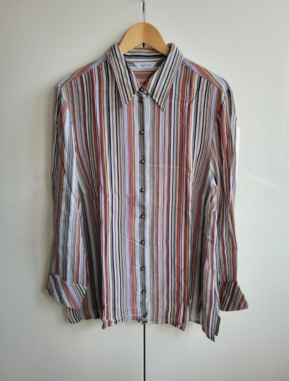 Karlsbader Vintage Bluse 100% Viskose gestreift Streifen bunt truevintage goldene Knöpfe real Vintage M 38