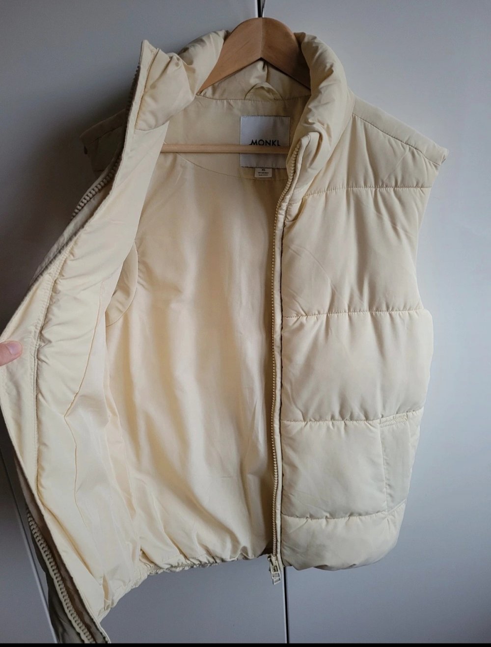 Monki Oversize Weste NEU Steppweste pastell zartgelb creme Westover Hipster warm cozy Blogger oversized Taschen gefüttert