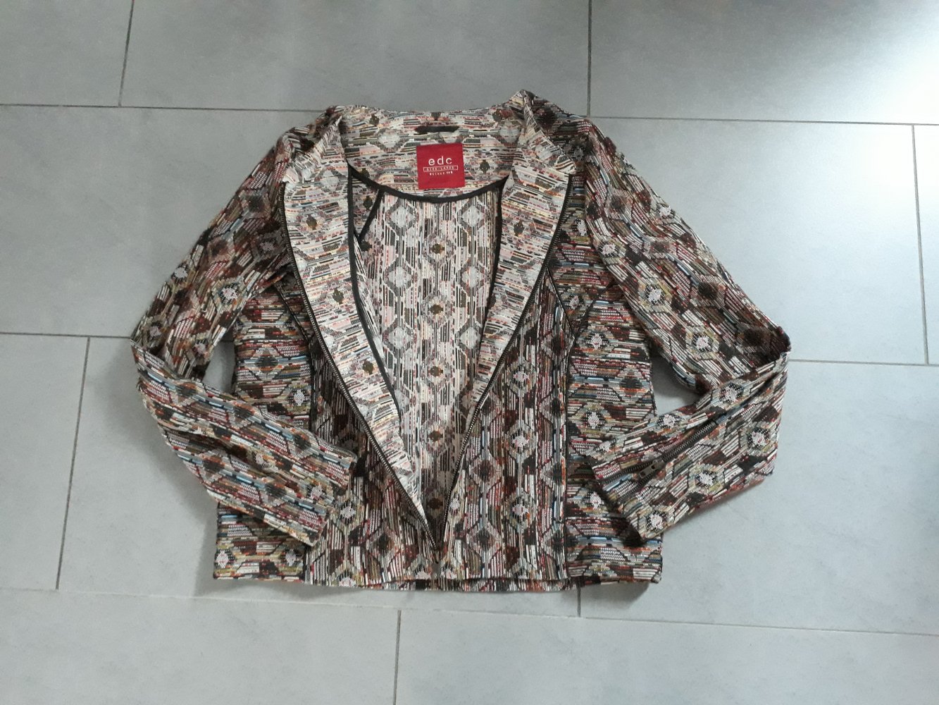 EDC Jacke, bunt Gr.L