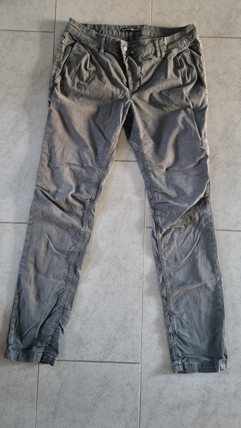 Drykorn Damenjeans Gr.29/34, grau