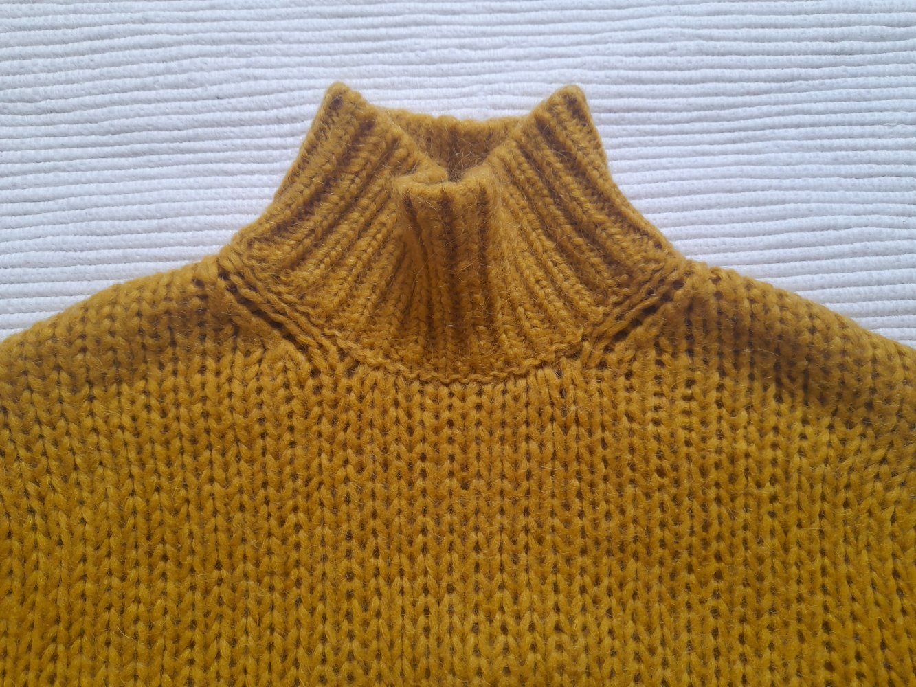 massimo dutti pulli rollkragen neuwertig gr. m 38 gelb