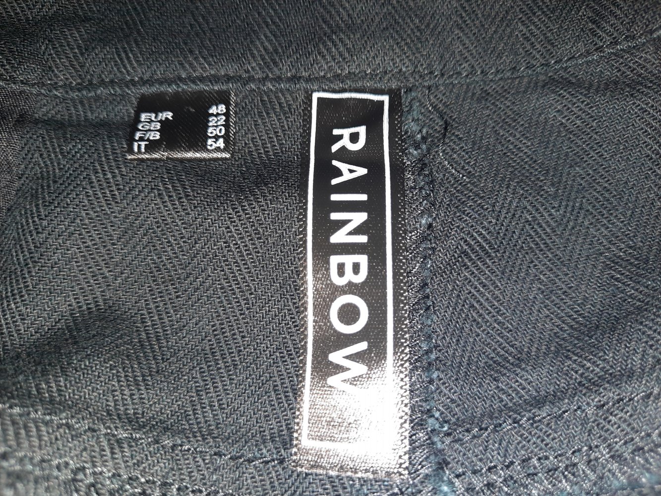 schwarze legere Hose mit Fischgradmuster , Gr. 48, Bonprix