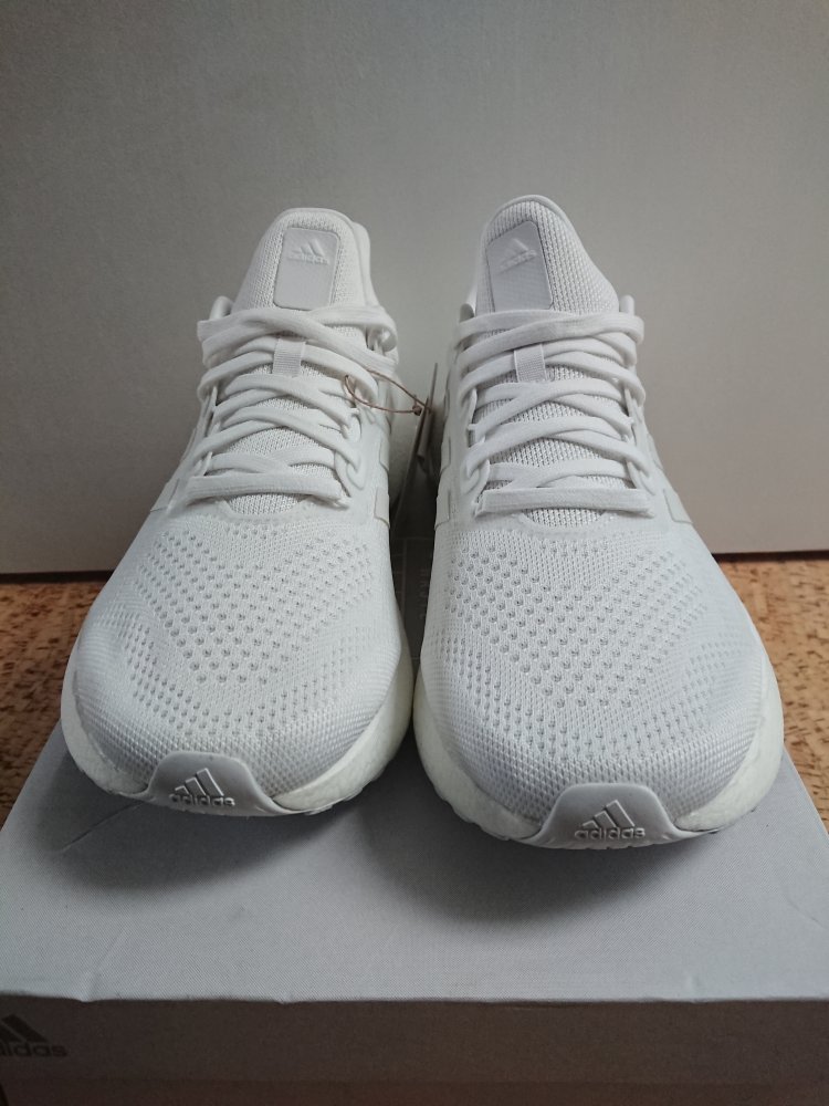 Schuhe Adidas PureBoost Jet 22 Gr. EUR 46 2/3 weiß Laufschuhe Neu OVP