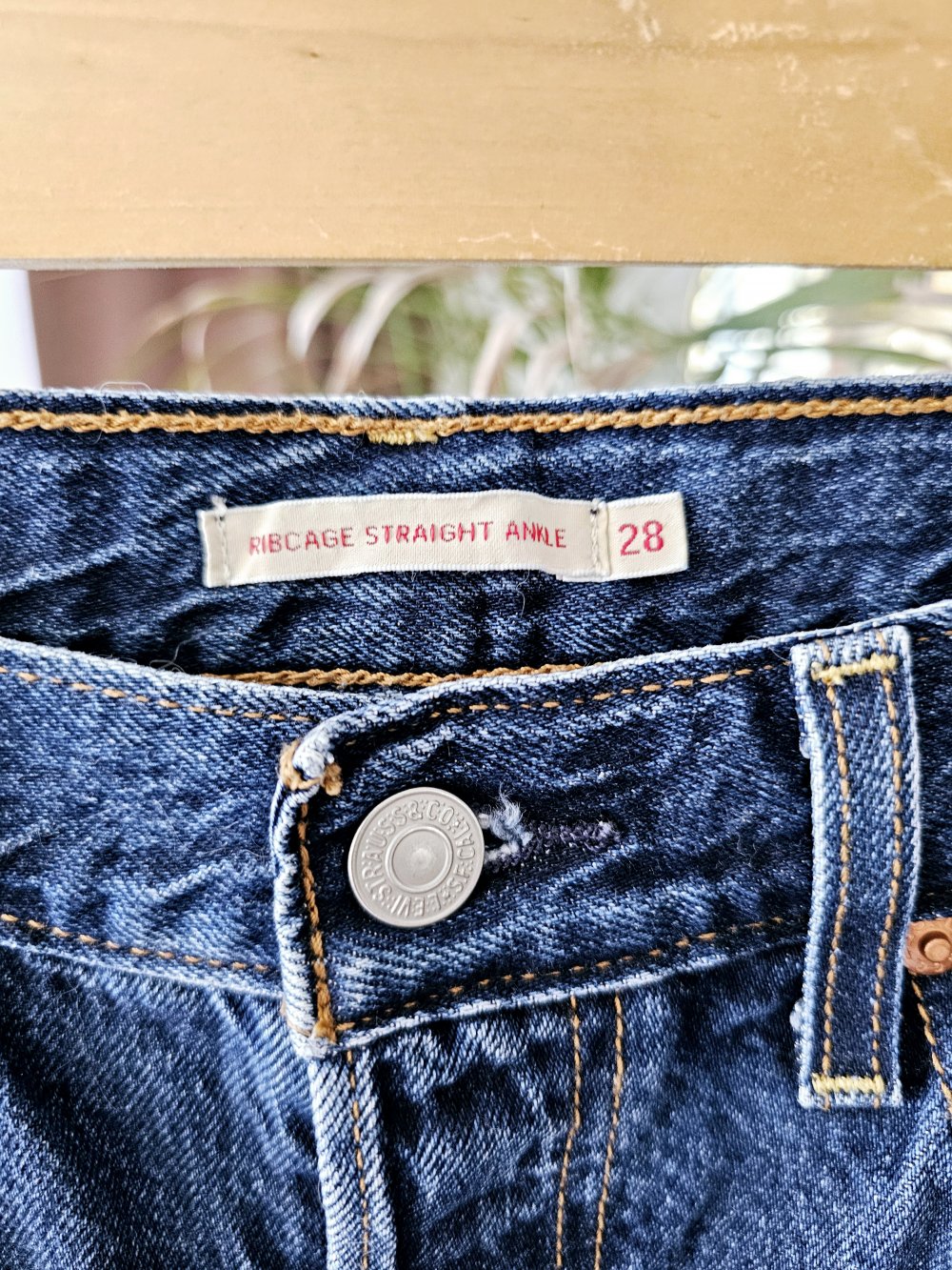 Levi's Jeans Hose Damen weit Bein Größe W28L29 sehr guter Zustand