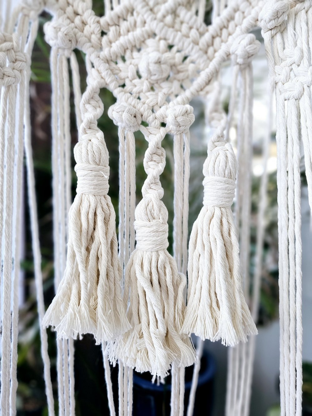 Makramee Macrame Katzenschaukel Wandbehang neues Kissen Holz Handmade Baumwolle Unikat