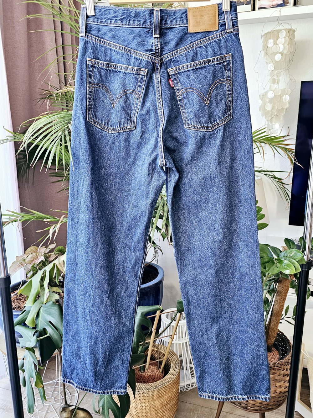 Levi's Jeans Hose Damen weit Bein Größe W28L29 sehr guter Zustand