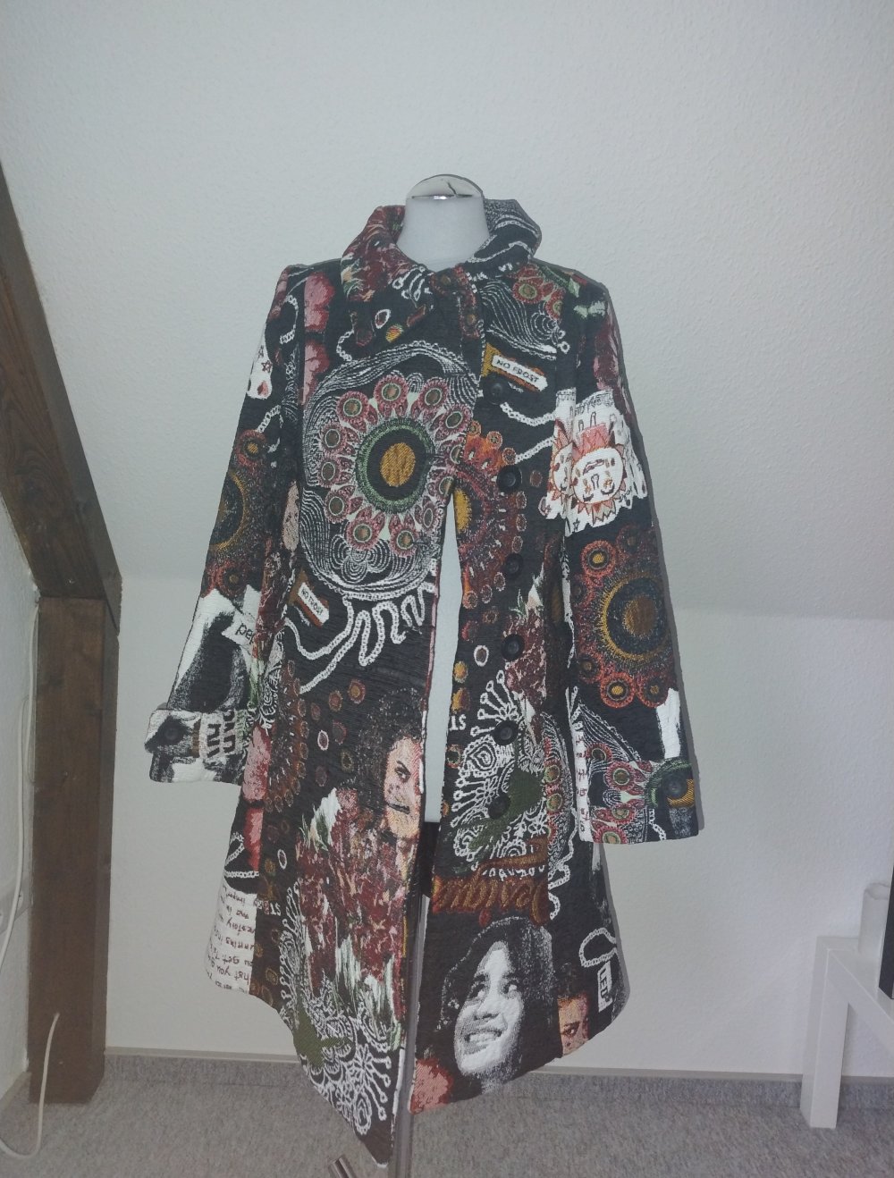 Desigual Mantel in Größe 42