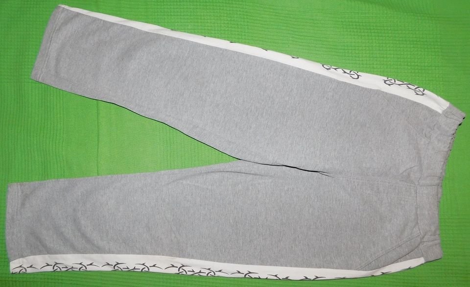 Gr.140 Sweathose / Jogginghose hellgrau