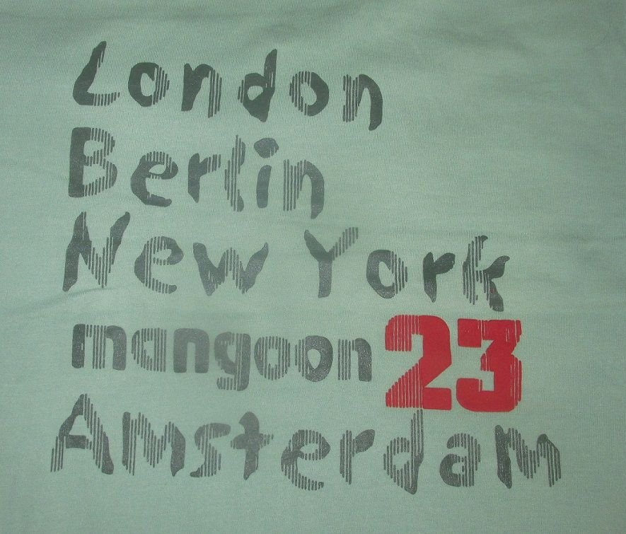 Gr.98-104 Langarmshirt hellgün mit Druck - mangoon