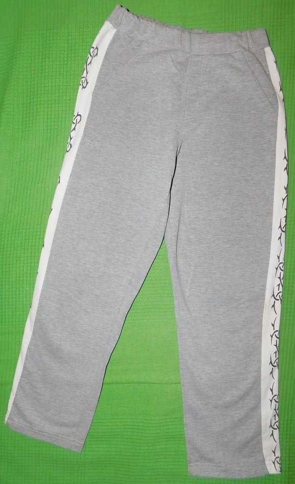 Gr.140 Sweathose / Jogginghose hellgrau