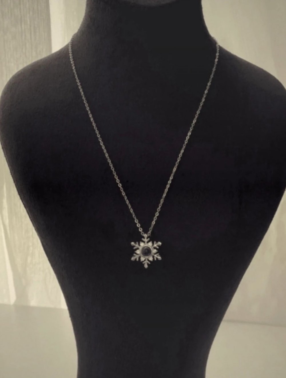 Halskette in Form Stern