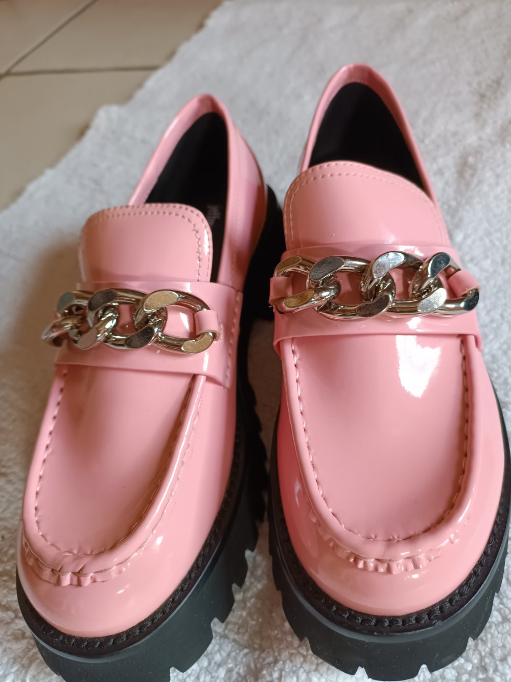 Jeffrey Campbell rosafarbene Lackschuhe 