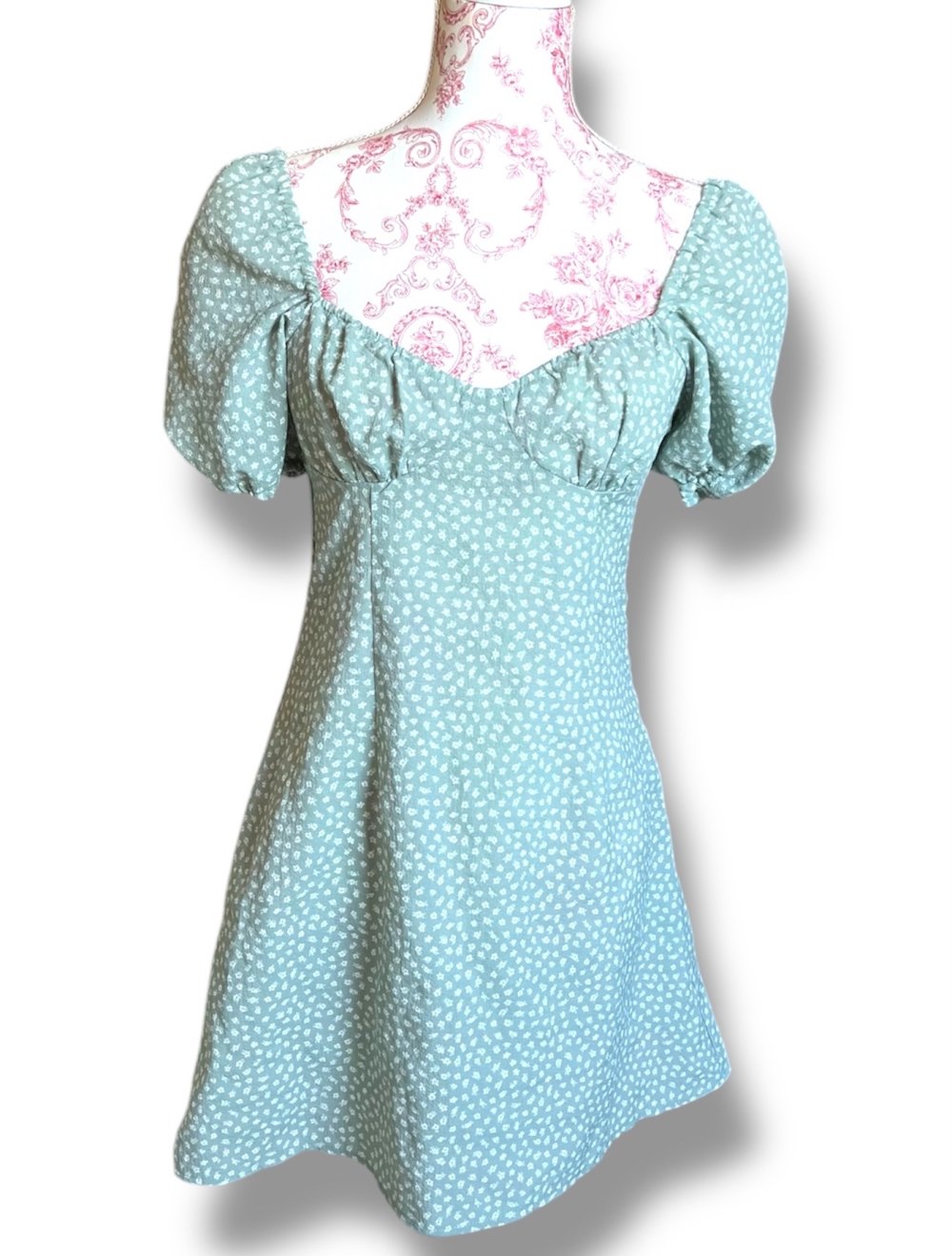 Grünes Kleid von H&M / Neu!