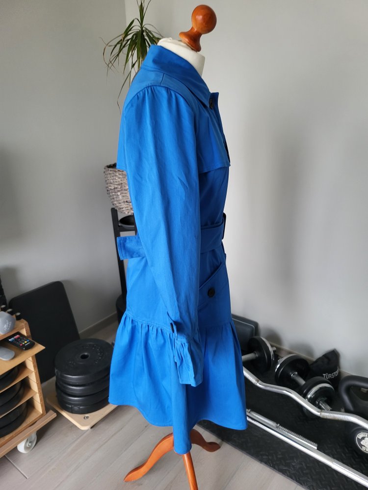 Toller besonderer Mantel in Königsblau von Apart