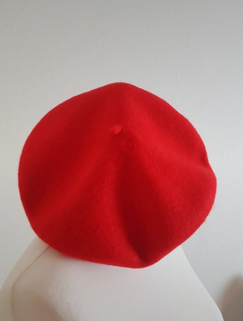 Wolle mütze Baske basketmütze rot beret barett mütze winter