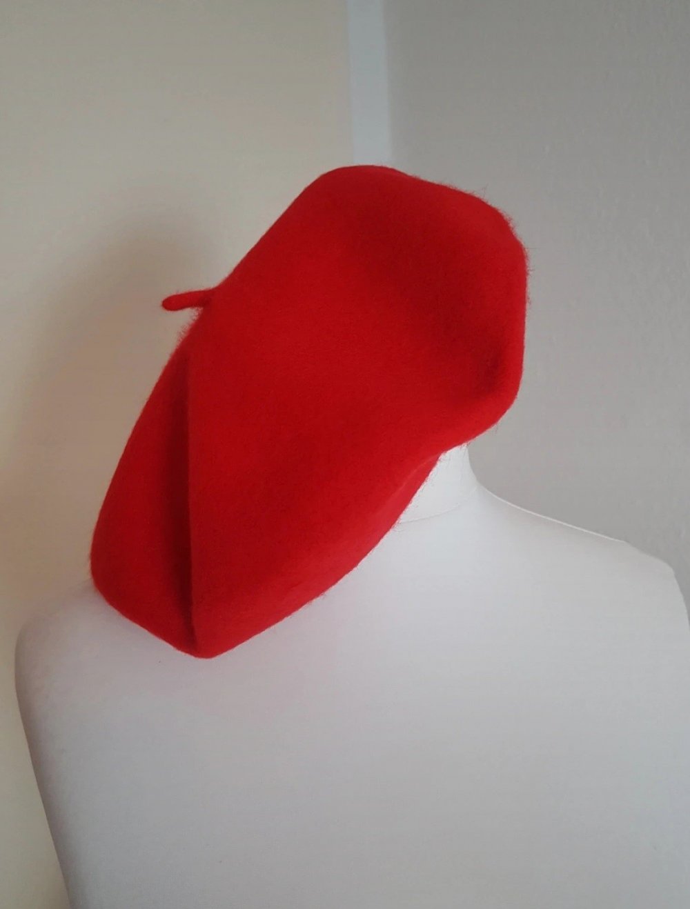 Wolle mütze Baske basketmütze rot beret barett mütze winter