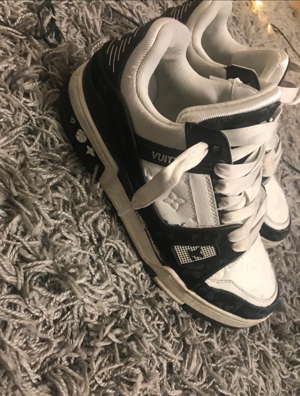 Louis Vuitton Sneaker