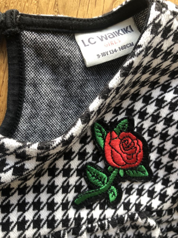 Kleid Grösse 134-140 von LC WAIKIKI TOP 