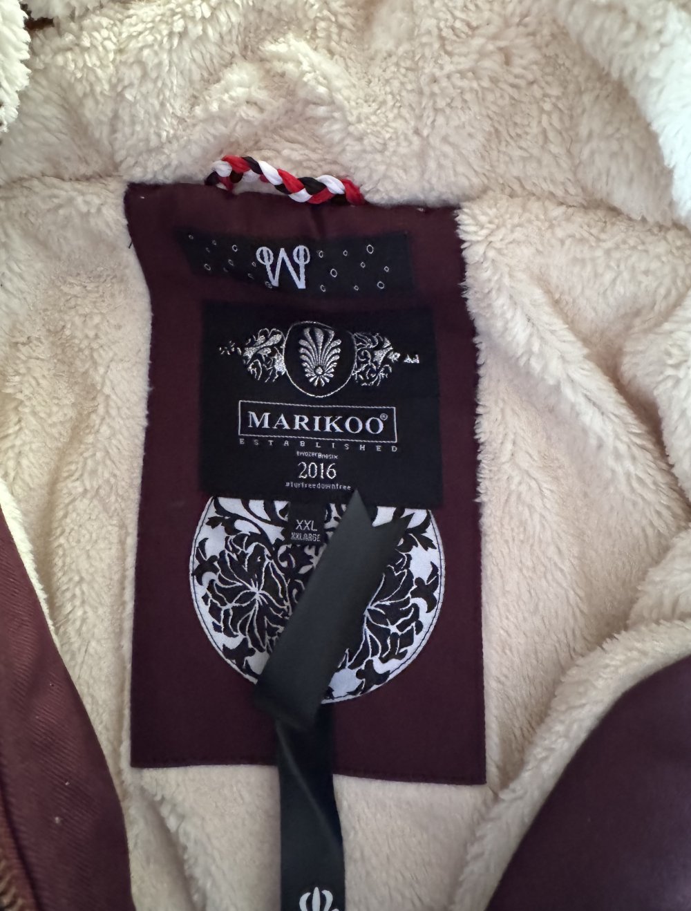 Winterjacke Marikoo Top Zustand