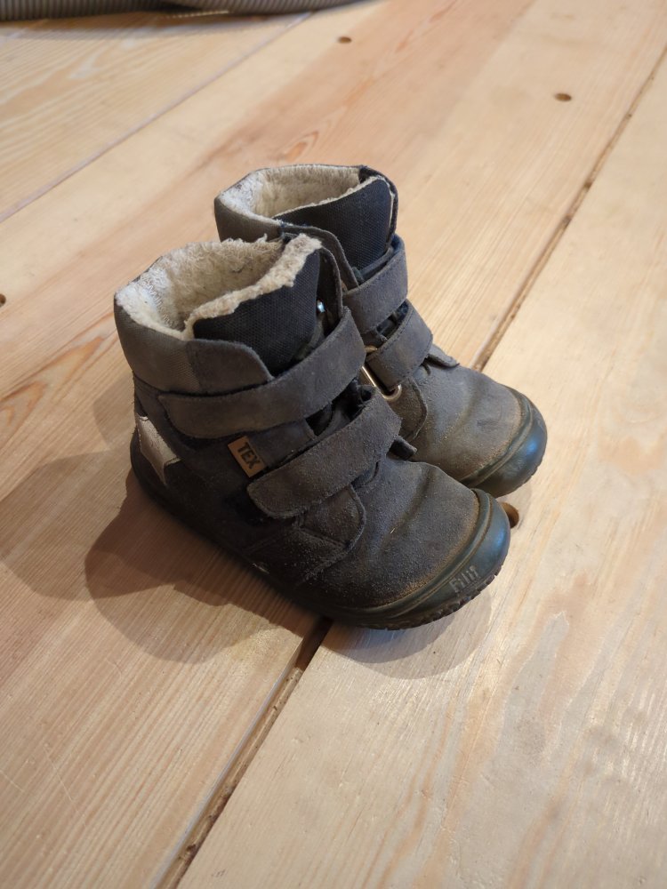 Filii Schuhe gefüttert mit Klett 24 
