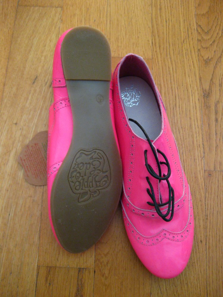 NEU pinke Lack Schnürschuhe 40