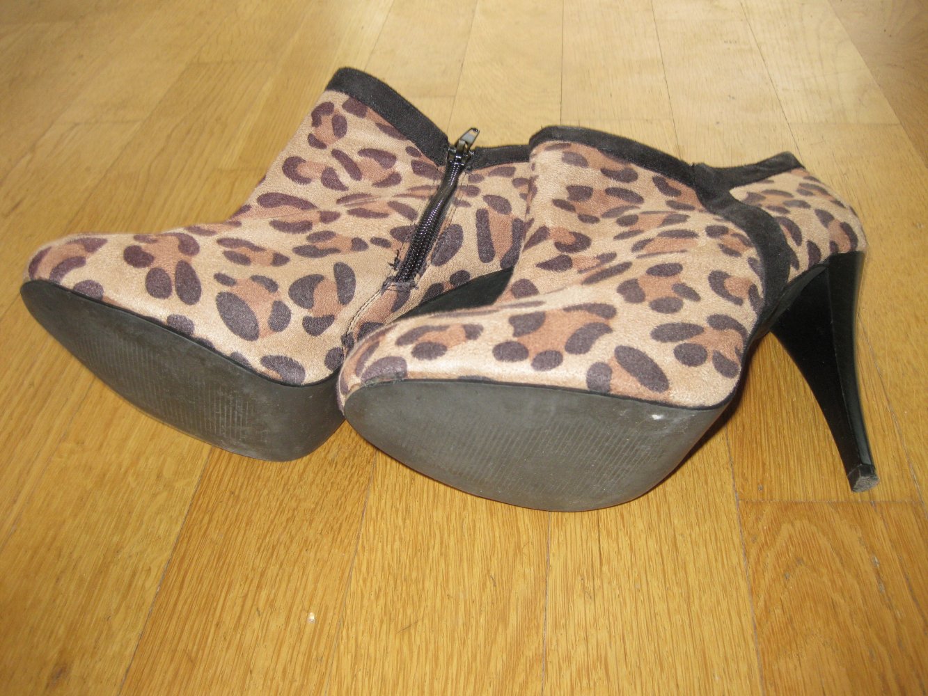 Leo Stiefeletten Pumps Stiletto sexy 40