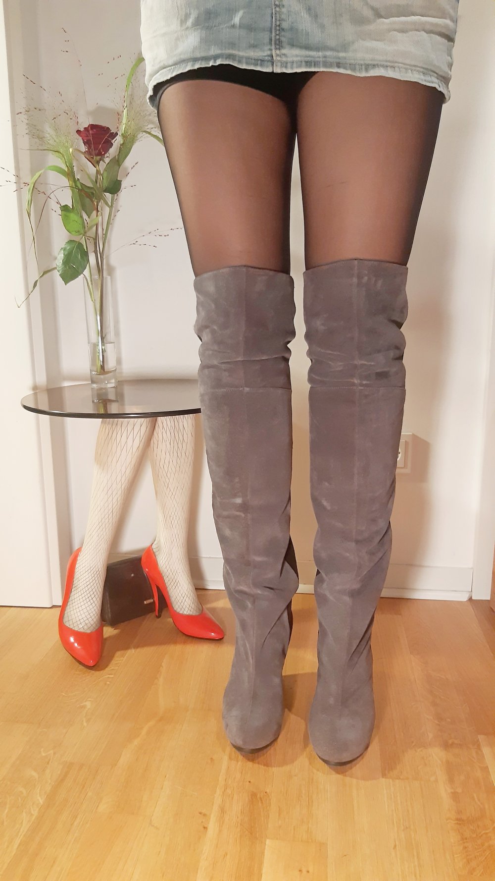 Made in Italy Mori Wildleder Overknee High Heel Stiefel Wedge grau schwarz 40