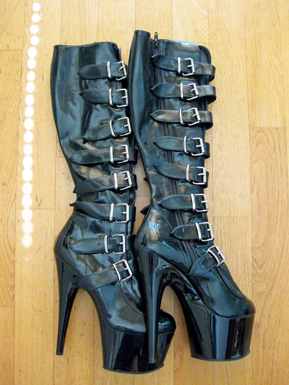 Pleaser Adore 2043 Lack Plateau WGT Gothic Emo High Heel Gogo Stiefel