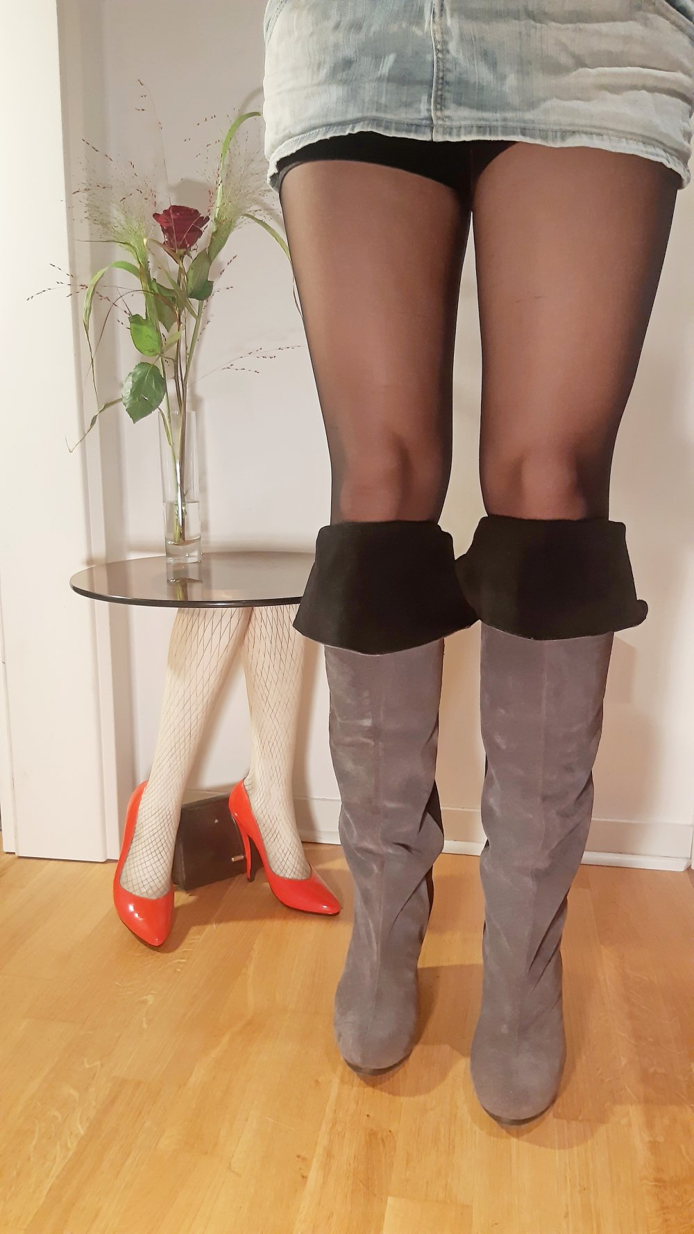 Made in Italy Mori Wildleder Overknee High Heel Stiefel Wedge grau schwarz 40