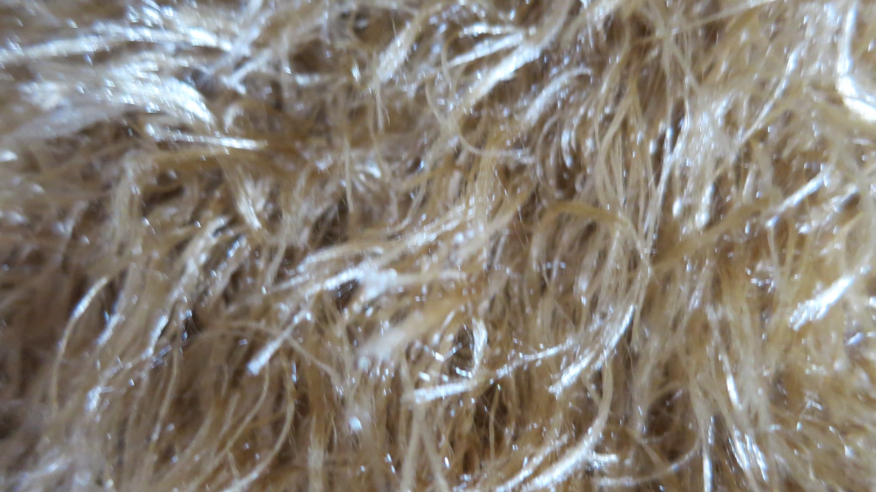 Beigefarbener Schal für Damen