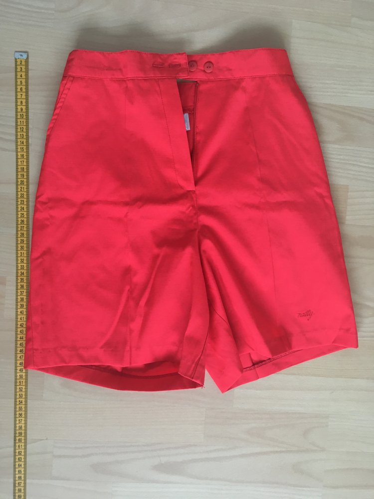 NEU - Natty kurze Hose / Sommer Shorts, rot - Gr. 40 / L
