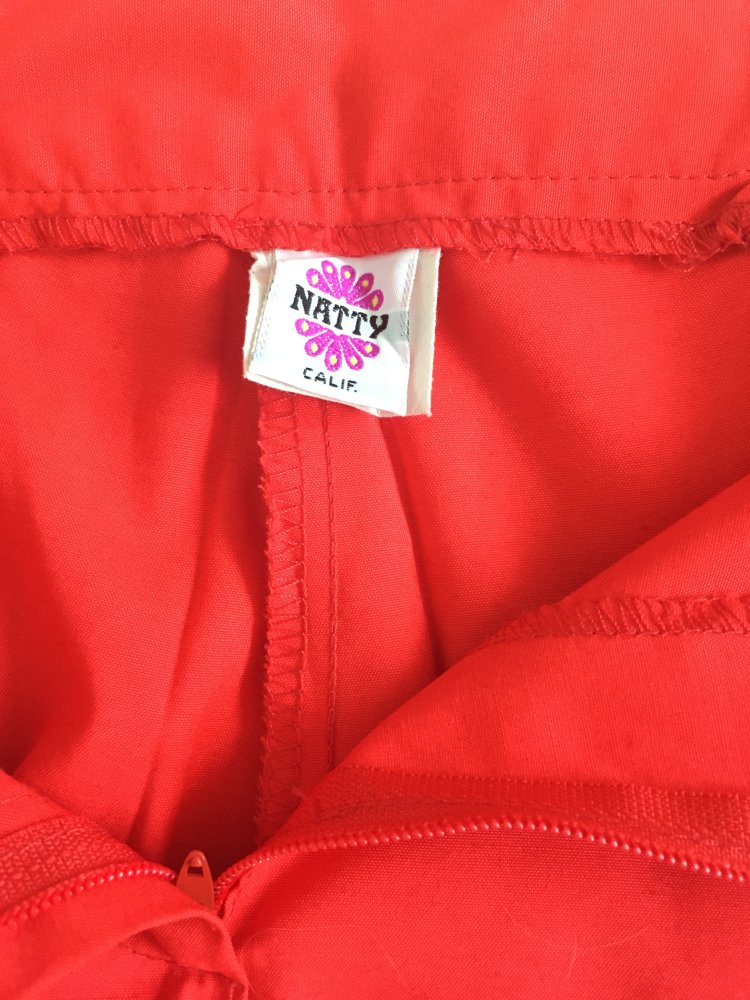 NEU - Natty kurze Hose / Sommer Shorts, rot - Gr. 40 / L