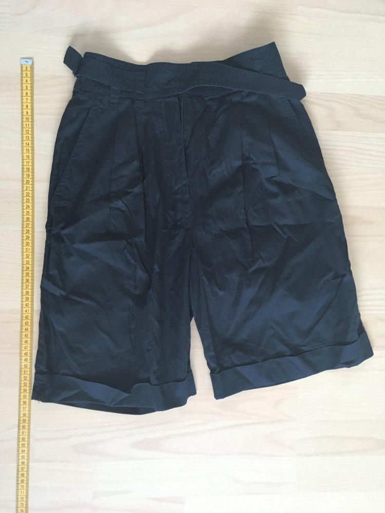 NEU - Jil Sander kurze Hose / Sommer Shorts, schwarz, Baumwolle / Viskose - Gr. 38 / M