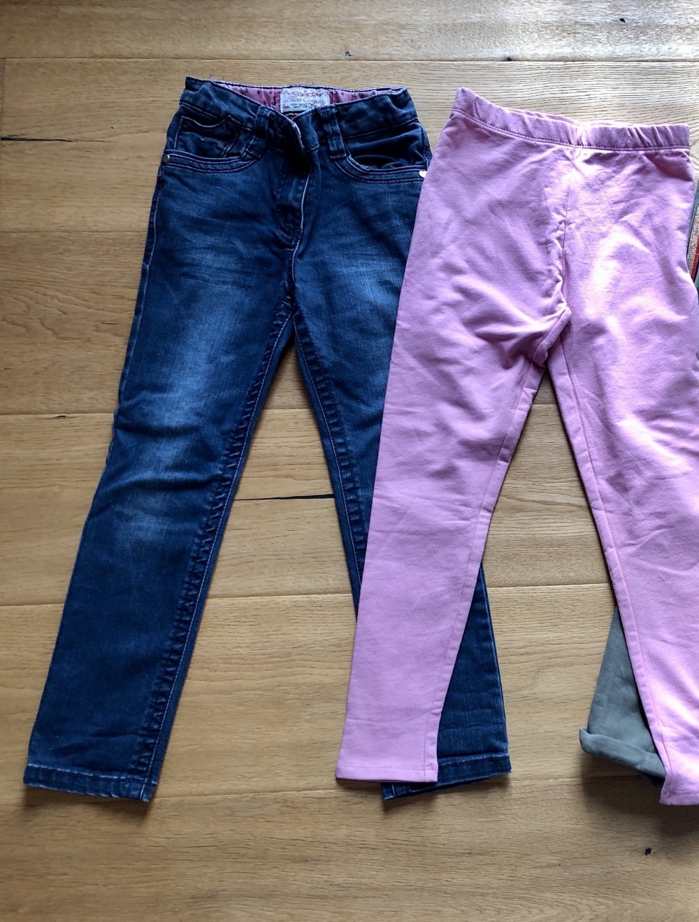 Kleidungspaket 6 Teile Größe 122/128