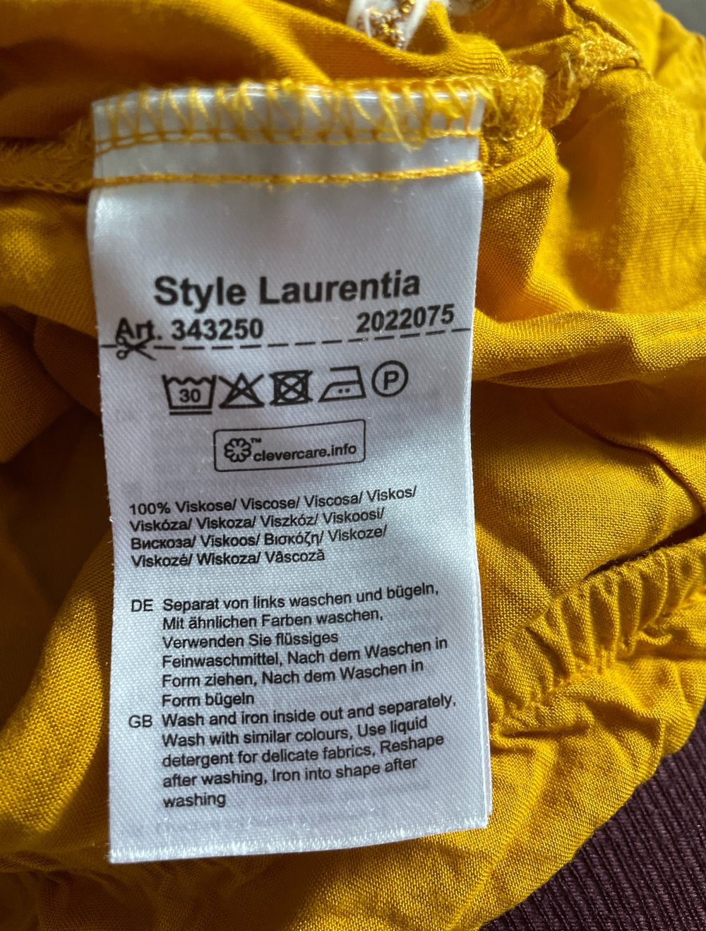 gelbes T-Shirt Gr. 40