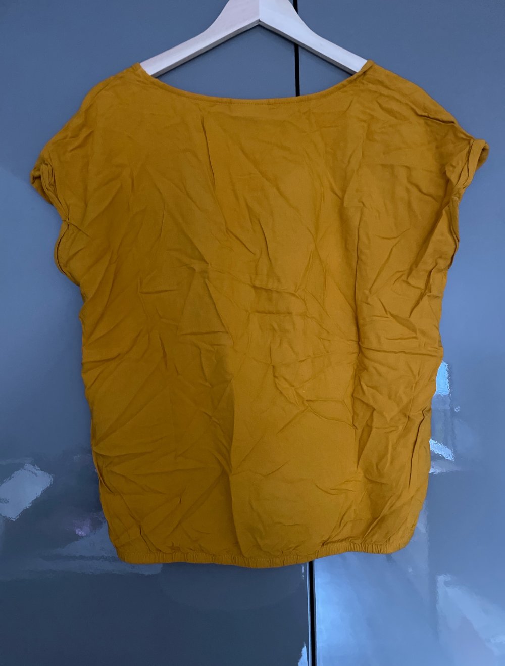 gelbes T-Shirt Gr. 40