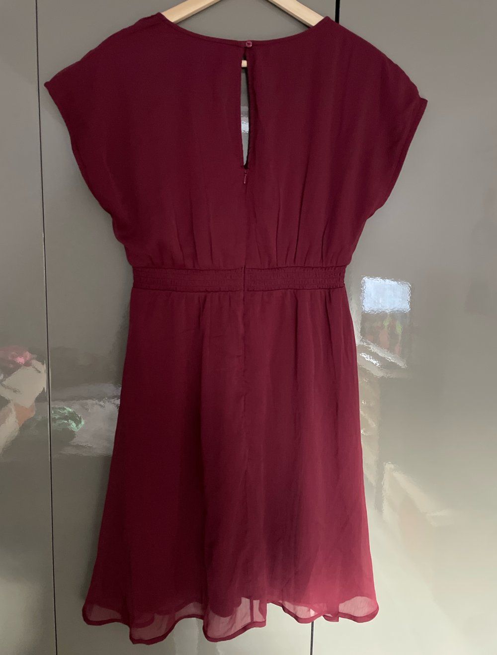 dunkelrotes Kleid Gr. 40