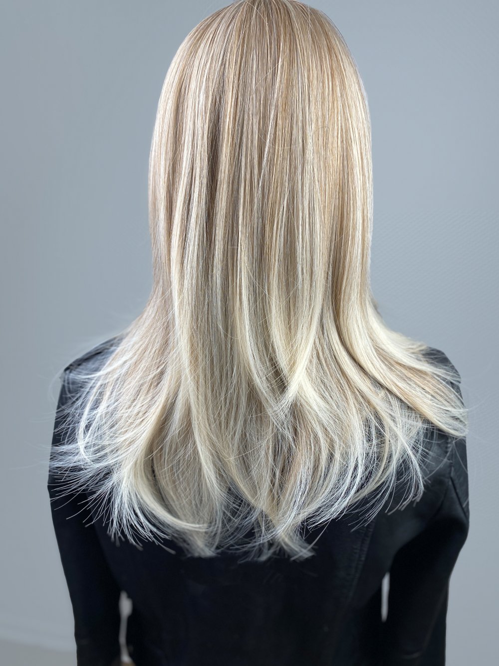 Blonde Echthaar Imitat Perücke / Wig