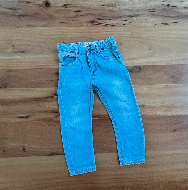 Zara Relaxed Jeans Gr. 110 (4-5Years) Neu